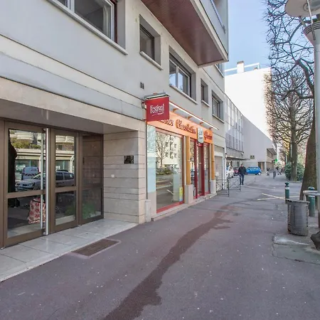 Apartment Cosy 110 - Centre - Stationnement - Gare